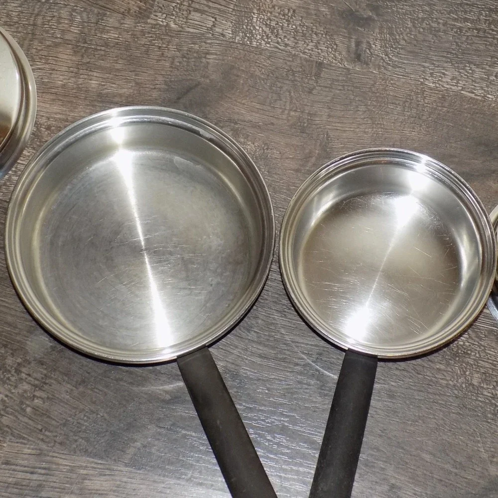 Amway Queen Saucepan‎ Set Unisex OS Silver Good Multi-Ply Stainless Steel Pots